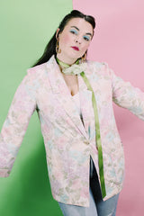 Women's vintage 1980's Sag Harbor label long sleeve lightweight floral print blazer with one gold button closure. White with pink and blue flowers.