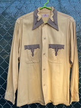 Men's vintage 1950's Brent label long sleeve button up shirt with dagger collar in a yellow collar and grey trim with a western style.