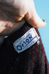 Men's or women's vintage 1950's Interlock Orlon label long sleeve lightweight pullover sweater with a V shaped neckline in a soft Acrylic material.