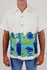 Vintage men's hawaiian print button up front