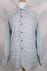 Men's or women's vintage 1970's Kennington California label long sleeve button up shirt in white with all over Disney print featuring Minnie and Mickey Mouse.