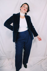 Women's vintage 1980's Curly Top, Made in Korea label long sleeve dark navy blue velvet blazer with button front closure and two pockets.