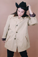 Men's vintage 1980's McGregor, Made in USA label size large tan canvas colored long sleeve medium length jacket with brown corduroy trim collar and buttons up the front.