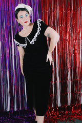 Women's vintage 1990's Jessica McClintock, Gunne Sax, Made in USA label short sleeve ankle length black velvet dress.