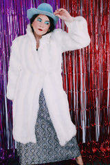 Women's vintage 1980's Avec Tu, A Luxury Fabric bu Glenoit, Union Made, Made in USA label long sleeve long length bright white faux fur coat.
