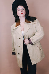 Men's vintage 1980's McGregor, Made in USA label size large tan canvas colored long sleeve medium length jacket with brown corduroy trim collar and buttons up the front.