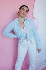 Men's or women's vintage 1970's Levi's, Regular Fit label long sleeve light blue plaid button up shirt with two chest pockets