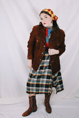 Men's or women's vintage 1970's Robert Lewis Idea label long sleeve chocolate brown suede jacket with button front closure and double lapel with a western style.