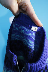 Women's vintage 1970's long sleeve printed zip up sweater in different shades of vibrant blue in a soft wool material. Norwegian style.