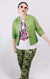 Women's vintage 1960's cropped style green cotton material button up lightweight jacket with 3/4 arm length.