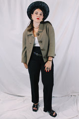 Women's vintage 1950's Harold, Monte-Sano & Pruzan, New York label nubby wool textured grey colored jacket with big grey buttons and small peter pan collar.