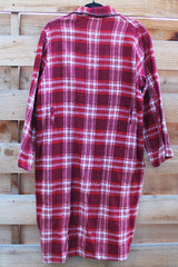 Women's or men's vintage 1950's Beacon label cotton blend material red and white plaid print sleepwear robe with satin trim and two front pockets