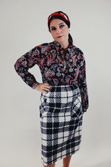 vintage long sleeve black paisley print button up blouse front