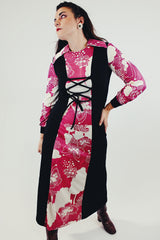 Long sleeve vintage maxi dress pink and white print with black tie front and collar front