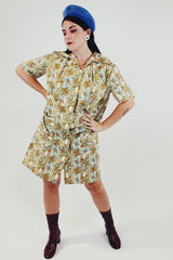 vintage short sleeve floral printed house dress knee length with poppers up the front