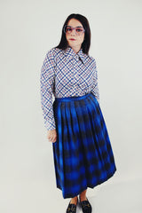 vintage white long sleeve button up blouse with blue and red checkered stripes front