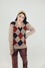 women's vintage long sleeve v-neck sweater in brown argyle print front