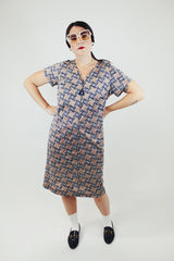 black and brown abstract print short sleeve mid length zip up dress vintage 1960's