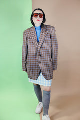 Men's vintage 1970's Varsity Town by Seinsheimer label long sleeve two button closure checkered blazer in brown, tan, and blue wool.