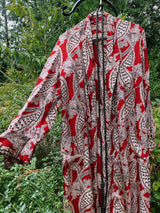 long sleeve maroon with brown feather print robe vintage 1940's