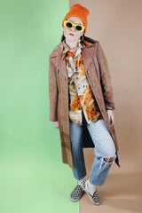 Men's vintage 1970's Waikiki Holiday short sleeve printed Hawaiian button up shirt with chest pockets and pointy collar.