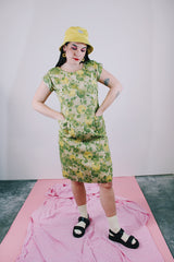 capped sleeves knee length green floral dress vintage 1960's