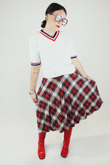 tartan plaid printed knee length wool skirt in red white and green vintage 1970's