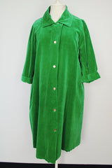 3/4 arm length green velvet long button up jacket with collar vintage 1940's