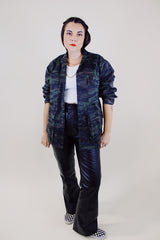 long sleeve camo jacket with button up closure and pockets vintage army