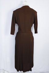 Women's vintage 1940's Forever Young by Puritan label short sleeve brown midi length dress button up shirt dress with big square collar and big satin bow.