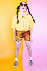 short sleeve yellow ribbed polyester half zip collared bowling shirt vintage 1970's