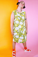 sleeveless knee length shift dress green with white floral print vintage 1970's