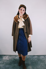 3/4 arm length brown wool long length coat with fur trim collar vintage 1950's women's