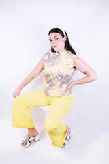 sleeveless yellow half zip blouse with grey dragon print 1970's vintage women's