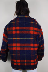 vintage 1970's Sportswear - Sears - The Men's Store label long sleeve wool red and navy blue plaid button up shacket with a navy fleece liner