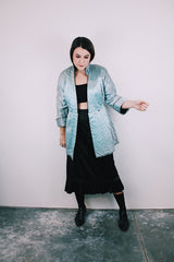 blue satin quilted robe jacket mandarin collar and cuffed sleeves women's vintage 1940's