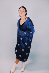 long sleeve navy silk kimono robe with white pattern all over 1940's vintage