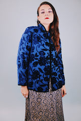 long sleeve blue velvet floral burn out pattern kimono style lightweight jacket with mandarin collar 1980's vintage