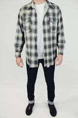 vintage men's pendleton wool long sleeve button up shirt in green and white plaid print