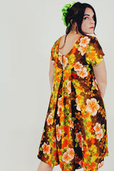 vintage brown Hawaiian print mini dress back
