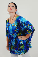 Blue vintage floral pleated blouse side