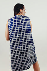 blue and white sleeveless shift dress back