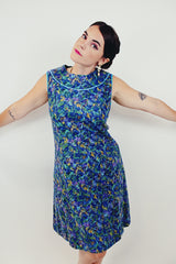 vintage sleeveless printed shift dress front