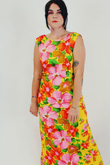 vintage floral hawaiian dress front