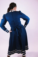 vintage 1980's gunne sax women's long sleeve dress in navy with cream trim and mock neck