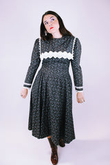 vintage 1980's gunne sax dress black ditsy floral print dress with bib and white lace trim long sleeves