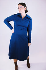 women's vintage 1970's navy blue a-line dress with long sleeves and collar
