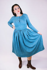 long sleeve midi length dress in a blue heathered cotton material vintage
