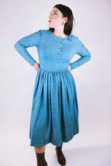 long sleeve midi length dress in a blue heathered cotton material vintage