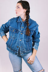 vintage 1970's Lee denim jacket buttons up the front has pockets